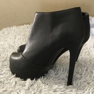 Charlotte Russe ankle boots, 10